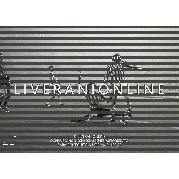 28-11-1979 MILANO QUARTI DI FINALE ANDATA DI COPPA ITALIA INTER -JUVENTUS 1-2 NELLAFOTO DOMENICO MAROCCHINO E ALESSANDRO ALTOBELLI AG ALDO LIVERANI SAS