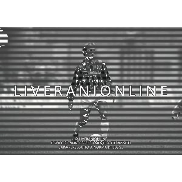 NEG-14-11-1990-MILANO-COPPA ITALIA MILAN -LECCE 3-0 NELLA FOTO GIANLUCA GAUDENZI AG ALDO LIVERANI SAS