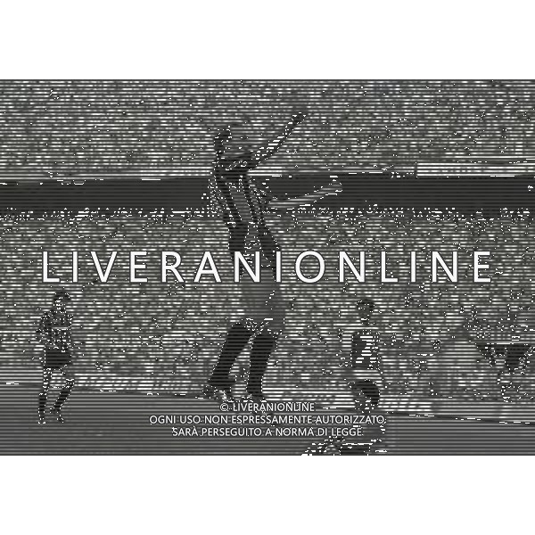 NEG-09-09-1984 MILANO-COPPA ITALIA INTER-AVELLINO 2-0 NELLA FOTO ESULTANZA KARL HEINZ RUMMENIGGE AG ALDO LIVERANI SAS