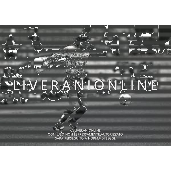 NEG-26-02-2995 MILANO-CAMPIONATO DI CALCIO SERIE A MILAN -CREMONESE 3-1 NELLA FOTO MAURO MILANESE AG ALDO LIVERANI SAS