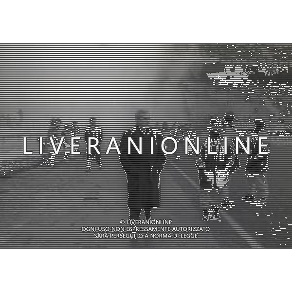 NEG-26-02-2995 MILANO-CAMPIONATO DI CALCIO SERIE A MILAN -CREMONESE 3-1 NELLA FOTO LUIGI SIMONI ALLENATORE CREMONESE CALCIO AG ALDO LIVERANI SAS