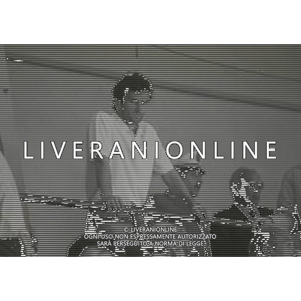 NEG-28-05-1995 MILANO-CAMPIONATO DI CALCIO SERIE A MILAN-BARI 0-1 NELLA FOTO DEJAN SAVICEVIC IN TRIBUNA AG ALDO LIVERANI SAS