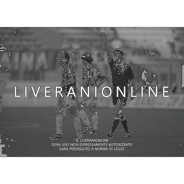 NEG-28-05-1995 MILANO-CAMPIONATO DI CALCIO SERIE A MILAN-BARI 0-1 NELLA FOTO ARBITRO EMILIO PELLEGRINO AG ALDO LIVERANI SAS