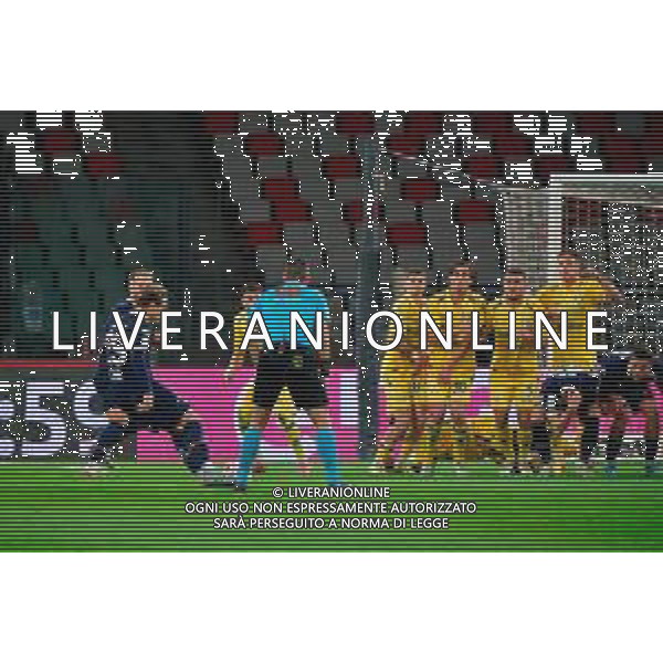 TVEM November 22, 2025 Bari, Italy - SSC Bari vs Frosinone Calcio - Italian Soccer Serie B 2025/2026 - San Nicola Stadium. In the pic: Matthias Verreth of SSC Bari scores a goal of 1-1 ©TVEM Emmanuele Mastrodonato - AGENZIA ALDO LIVERANI SAS