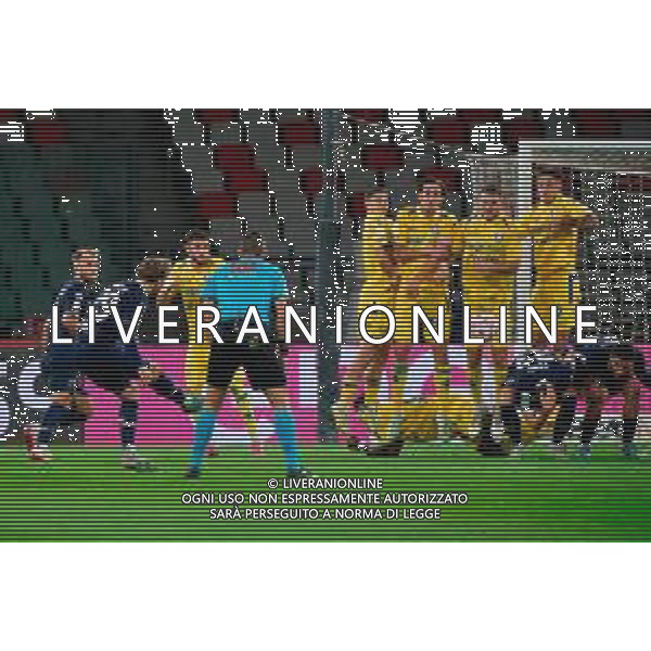 TVEM November 22, 2025 Bari, Italy - SSC Bari vs Frosinone Calcio - Italian Soccer Serie B 2025/2026 - San Nicola Stadium. In the pic: Matthias Verreth of SSC Bari scores a goal of 1-1 ©TVEM Emmanuele Mastrodonato - AGENZIA ALDO LIVERANI SAS