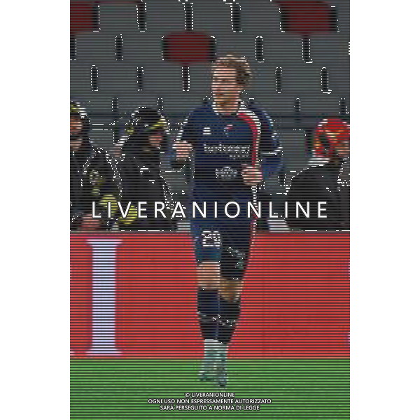 TVEM November 22, 2025 Bari, Italy - SSC Bari vs Frosinone Calcio - Italian Soccer Serie B 2025/2026 - San Nicola Stadium. In the pic: Matthias Verreth of SSC Bari celebrates after scoring a goal ©TVEM Emmanuele Mastrodonato - AGENZIA ALDO LIVERANI SAS