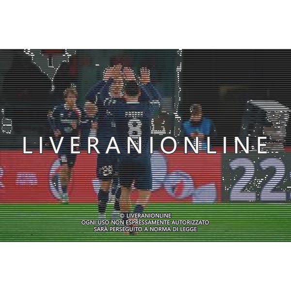 TVEM November 22, 2025 Bari, Italy - SSC Bari vs Frosinone Calcio - Italian Soccer Serie B 2025/2026 - San Nicola Stadium. In the pic: Matthias Verreth of SSC Bari celebrates after scoring a goal with Riccardo Pagano of SSC Bari ©TVEM Emmanuele Mastrodonato - AGENZIA ALDO LIVERANI SAS