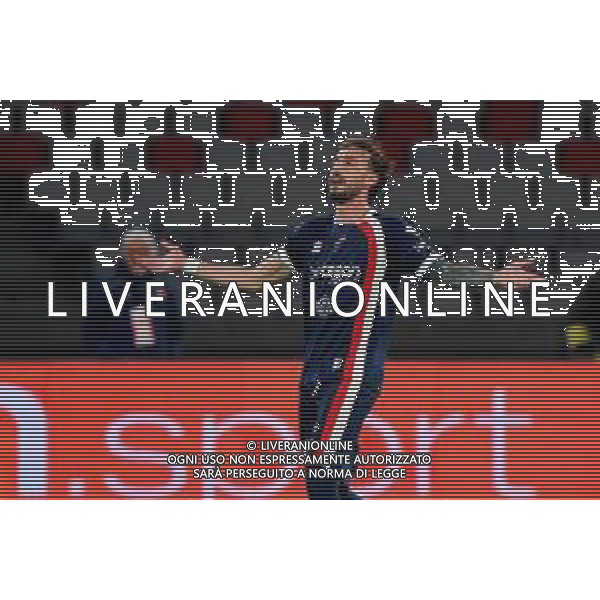 TVEM November 22, 2025 Bari, Italy - SSC Bari vs Frosinone Calcio - Italian Soccer Serie B 2025/2026 - San Nicola Stadium. In the pic: Gaetano Castrovilli of SSC Bari celebrates after scoring a goal ©TVEM Emmanuele Mastrodonato - AGENZIA ALDO LIVERANI SAS