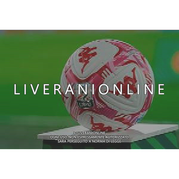 TVEM November 22, 2025 Bari, Italy - SSC Bari vs Frosinone Calcio - Italian Soccer Serie B 2025/2026 - San Nicola Stadium. In the pic: Official Ball red Lega B 2025 - 2026 -TVEM Emmanuele Mastrodonato - AGENZIA ALDO LIVERANI SAS