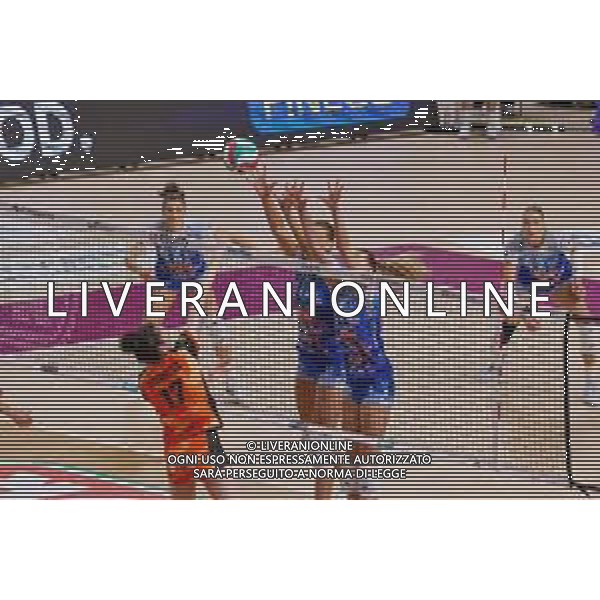 TVAMAR-Serie A1 Tigotà Igor Novara - HR Macerata . Novara - 22 Novembre 2025.Nella foto Attacco di Clara Decortes Murato da Federica Squarcini e Britt Herbots ---- FOTO ANDREA MARANGON - AG ALDO LIVERANI SAS