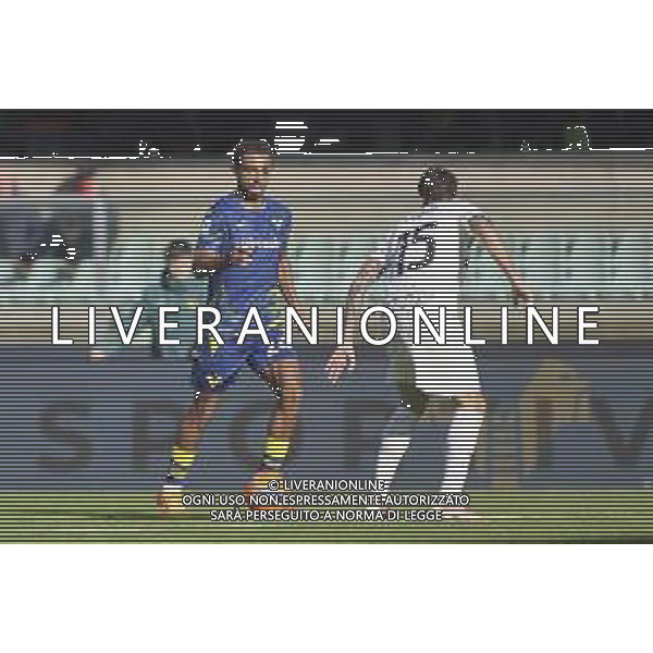 Antoine Joseph Bernède of Hellas Verona FC competes for the ball with Enrico Delprato of Parma AC during Hellas Verona FC vs Parma Calcio FC, 12° Serie A Enilive 2025-26 game at Marcantonio Bentegodi stadium in Verona (VR), Italy, on November 23, 2025. (Photo by Davide Casentini) AG ALDO LIVERANI SAS