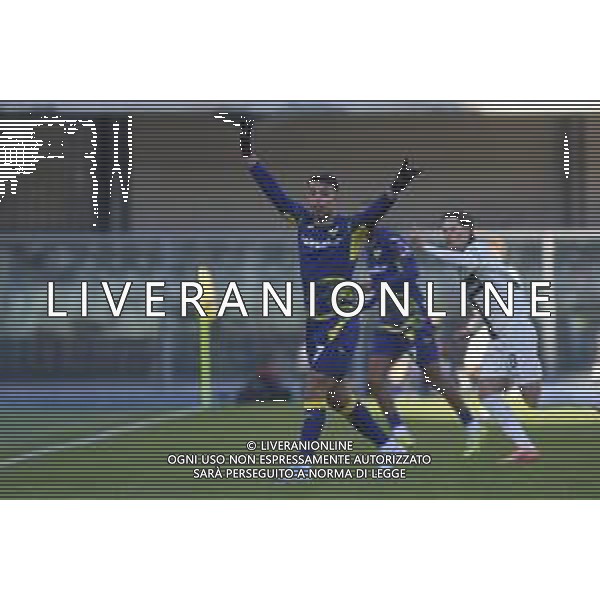 Giovane Santana do Nascimiento of Hellas Verona FC gestures during Hellas Verona FC vs Parma Calcio FC, 12° Serie A Enilive 2025-26 game at Marcantonio Bentegodi stadium in Verona (VR), Italy, on November 23, 2025. (Photo by Davide Casentini) AG ALDO LIVERANI SAS