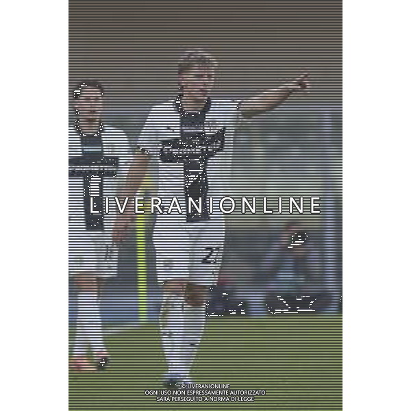 Oliver Sorensen of Parma AC gestures during Hellas Verona FC vs Parma Calcio FC, 12° Serie A Enilive 2025-26 game at Marcantonio Bentegodi stadium in Verona (VR), Italy, on November 23, 2025. (Photo by Davide Casentini) AG ALDO LIVERANI SAS