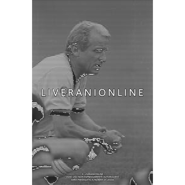 NEG- RETROSPETTIVA GIOVANNI TRAPATTONI ALLENATORE INTER NELLA FOTO GIOVANNI TRAPATTONI NELL’ANNO 1990 DURANTE L’ALLENAMENTO AG ALDO LIVERANI SAS