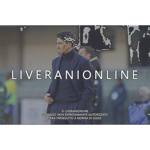 Carlos Cuesta Head Coach of Parma AC gestures during Hellas Verona FC vs Parma Calcio FC, 12° Serie A Enilive 2025-26 game at Marcantonio Bentegodi stadium in Verona (VR), Italy, on November 23, 2025. (Photo by Davide Casentini) AG ALDO LIVERANI SAS