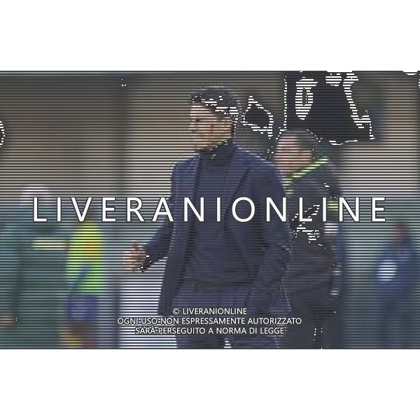 Carlos Cuesta Head Coach of Parma AC gestures during Hellas Verona FC vs Parma Calcio FC, 12° Serie A Enilive 2025-26 game at Marcantonio Bentegodi stadium in Verona (VR), Italy, on November 23, 2025. (Photo by Davide Casentini) AG ALDO LIVERANI SAS