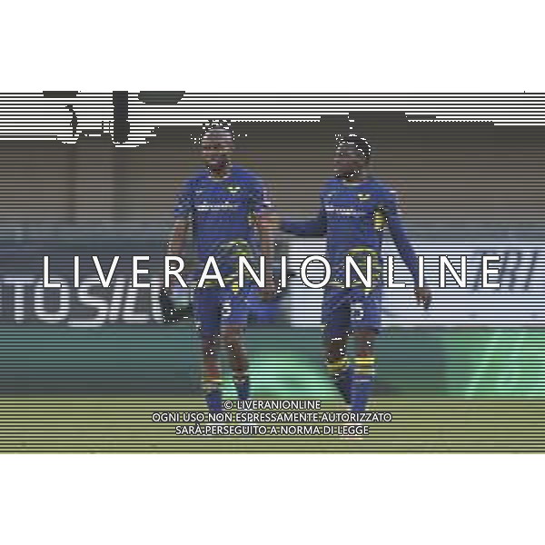 Hellas Verona players expresses disappointment after Matteo Pellegrino of Parma AC goal during Hellas Verona FC vs Parma Calcio FC, 12° Serie A Enilive 2025-26 game at Marcantonio Bentegodi stadium in Verona (VR), Italy, on November 23, 2025. (Photo by Davide Casentini) AG ALDO LIVERANI SAS