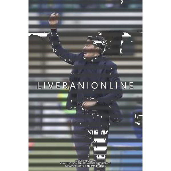 Carlos Cuesta Head Coach of Parma AC gestures during Hellas Verona FC vs Parma Calcio FC, 12° Serie A Enilive 2025-26 game at Marcantonio Bentegodi stadium in Verona (VR), Italy, on November 23, 2025. (Photo by Davide Casentini) AG ALDO LIVERANI SAS