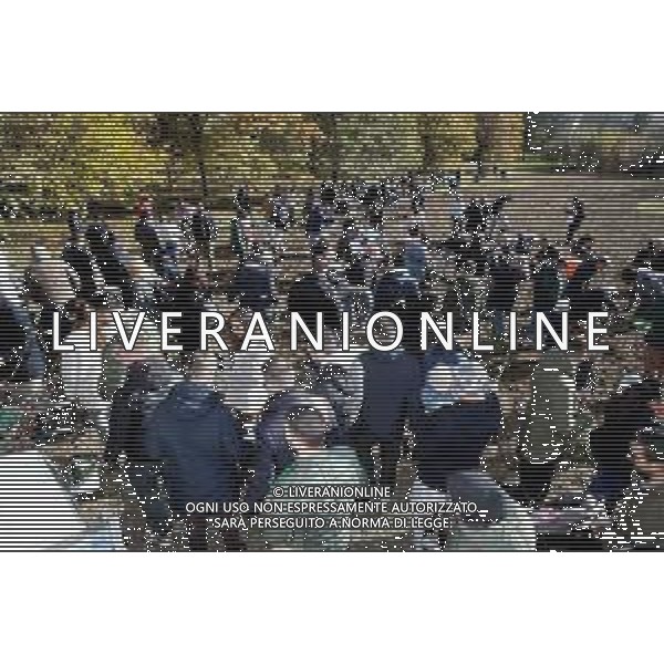 IMOLA 23 11 2025 VIA LUXEMBURGO ‘UN ALBERO PER OGNI NUOVA VITA’ famiglie, Comune, Area Blu e Carabinieri forestali insieme per mettere a dimora un albero per ogni nuovo nato e nata NELLA FOTO Grande partecipazione ©SANNA - AGENZIA ALDO LIVERANI SAS