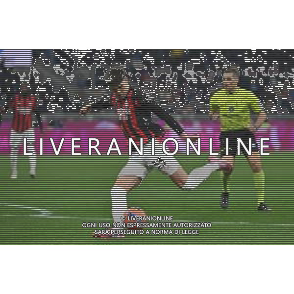 Inter vs Milan nella foto Davide Bartesaghi (Milan) occasione da gol Milano 23-11-2025 Stadio Giuseppe Meazza - San Siro Inter vs Milan Campionato Serie A Enilive - 12a giornata foto Roberto Garavaglia/Agenzia Aldo Liverani sas