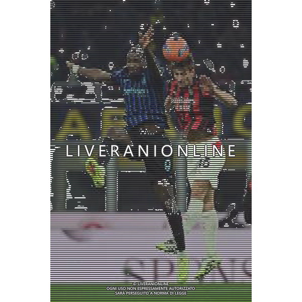 Inter vs Milan nella foto Marcus Thuram (Inter) e Matteo Gabbia (Milan) Milano 23-11-2025 Stadio Giuseppe Meazza - San Siro Inter vs Milan Campionato Serie A Enilive - 12a giornata foto Roberto Garavaglia/Agenzia Aldo Liverani sas