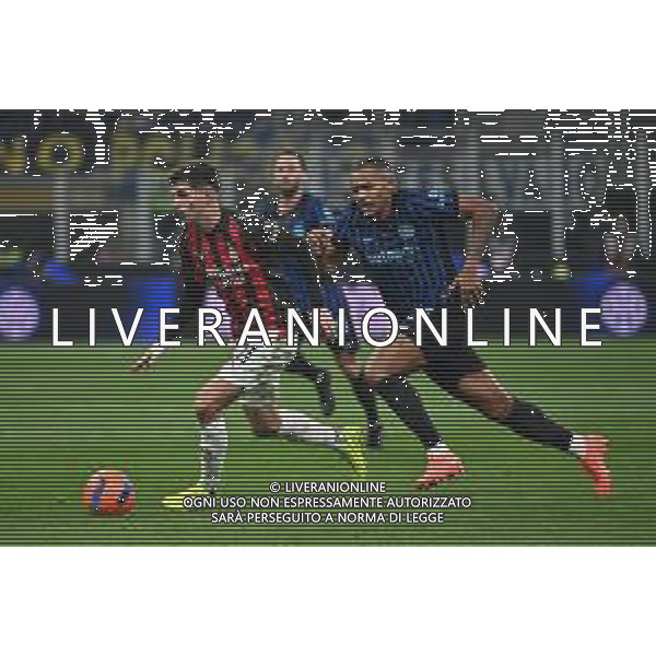 Inter vs Milan nella foto Christian Mate Pulisic (Milan) e Manuel Akanji (Inter) Milano 23-11-2025 Stadio Giuseppe Meazza - San Siro Inter vs Milan Campionato Serie A Enilive - 12a giornata foto Roberto Garavaglia/Agenzia Aldo Liverani sas