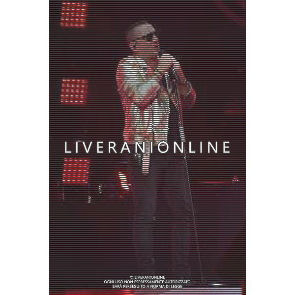 Roma 23 Novembre 2025 I Moda’ dal vivo al Palazzo dello Sport di Roma durante il loro ‘La notte dei Romantici Tour 2025’ Nella Foto: Francesco ‘Kekko’ Silvestre Foto Credit: Andrea Bracaglia- AGENZIA ALDO LIVERANI SAS