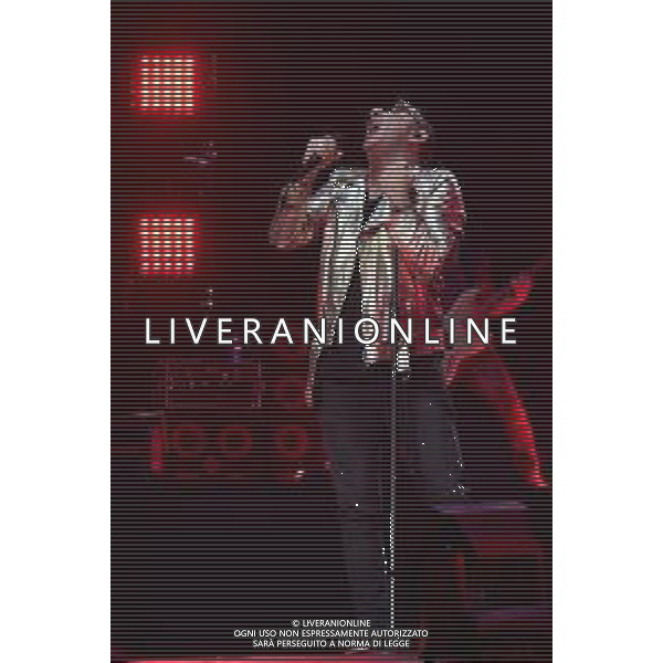 Roma 23 Novembre 2025 I Moda’ dal vivo al Palazzo dello Sport di Roma durante il loro ‘La notte dei Romantici Tour 2025’ Nella Foto: Francesco ‘Kekko’ Silvestre Foto Credit: Andrea Bracaglia- AGENZIA ALDO LIVERANI SAS