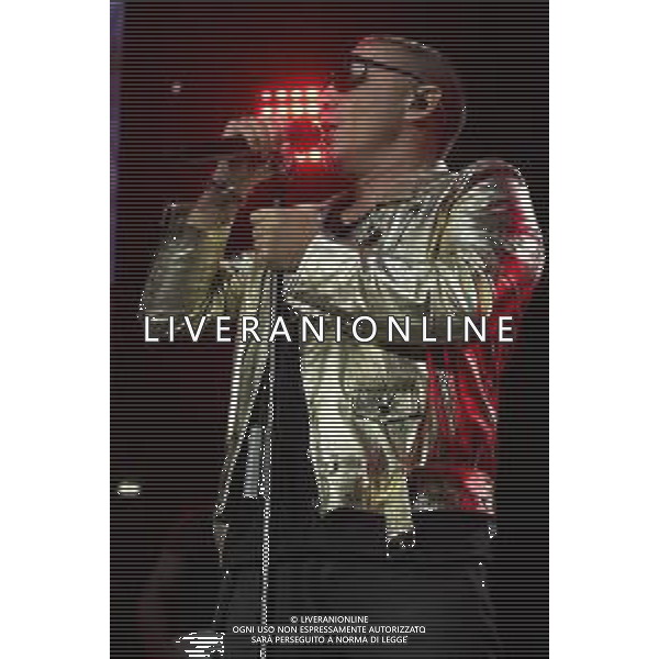 Roma 23 Novembre 2025 I Moda’ dal vivo al Palazzo dello Sport di Roma durante il loro ‘La notte dei Romantici Tour 2025’ Nella Foto: Francesco ‘Kekko’ Silvestre Foto Credit: Andrea Bracaglia- AGENZIA ALDO LIVERANI SAS