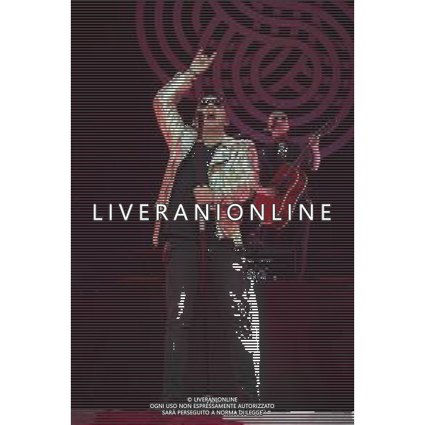 Roma 23 Novembre 2025 I Moda’ dal vivo al Palazzo dello Sport di Roma durante il loro ‘La notte dei Romantici Tour 2025’ Nella Foto: Francesco ‘Kekko’ Silvestre Foto Credit: Andrea Bracaglia- AGENZIA ALDO LIVERANI SAS