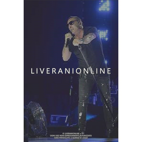 Roma 23 Novembre 2025 I Moda’ dal vivo al Palazzo dello Sport di Roma durante il loro ‘La notte dei Romantici Tour 2025’ Nella Foto: Francesco ‘Kekko’ Silvestre Foto Credit: Andrea Bracaglia- AGENZIA ALDO LIVERANI SAS