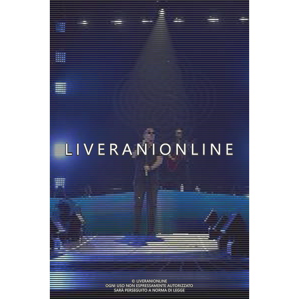 Roma 23 Novembre 2025 I Moda’ dal vivo al Palazzo dello Sport di Roma durante il loro ‘La notte dei Romantici Tour 2025’ Nella Foto: Francesco ‘Kekko’ Silvestre Foto Credit: Andrea Bracaglia- AGENZIA ALDO LIVERANI SAS