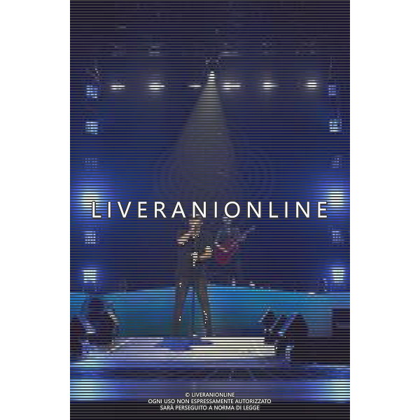 Roma 23 Novembre 2025 I Moda’ dal vivo al Palazzo dello Sport di Roma durante il loro ‘La notte dei Romantici Tour 2025’ Nella Foto: Francesco ‘Kekko’ Silvestre Foto Credit: Andrea Bracaglia- AGENZIA ALDO LIVERANI SAS