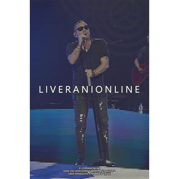 Roma 23 Novembre 2025 I Moda’ dal vivo al Palazzo dello Sport di Roma durante il loro ‘La notte dei Romantici Tour 2025’ Nella Foto: Francesco ‘Kekko’ Silvestre Foto Credit: Andrea Bracaglia- AGENZIA ALDO LIVERANI SAS