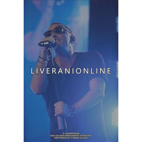 Roma 23 Novembre 2025 I Moda’ dal vivo al Palazzo dello Sport di Roma durante il loro ‘La notte dei Romantici Tour 2025’ Nella Foto: Francesco ‘Kekko’ Silvestre Foto Credit: Andrea Bracaglia- AGENZIA ALDO LIVERANI SAS