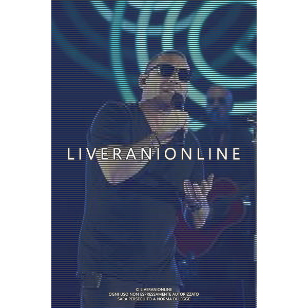 Roma 23 Novembre 2025 I Moda’ dal vivo al Palazzo dello Sport di Roma durante il loro ‘La notte dei Romantici Tour 2025’ Nella Foto: Francesco ‘Kekko’ Silvestre Foto Credit: Andrea Bracaglia- AGENZIA ALDO LIVERANI SAS