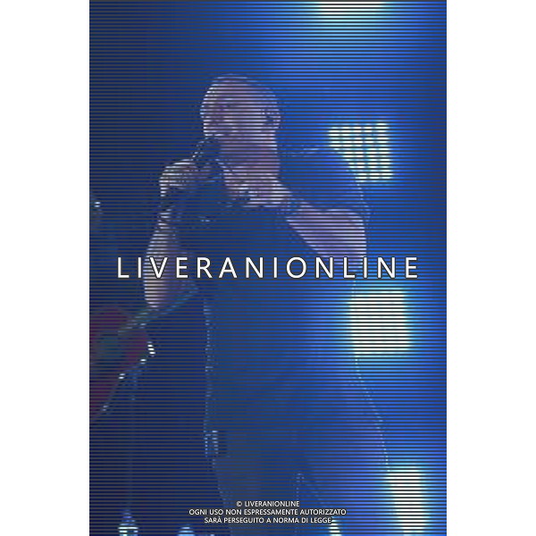 Roma 23 Novembre 2025 I Moda’ dal vivo al Palazzo dello Sport di Roma durante il loro ‘La notte dei Romantici Tour 2025’ Nella Foto: Francesco ‘Kekko’ Silvestre Foto Credit: Andrea Bracaglia- AGENZIA ALDO LIVERANI SAS