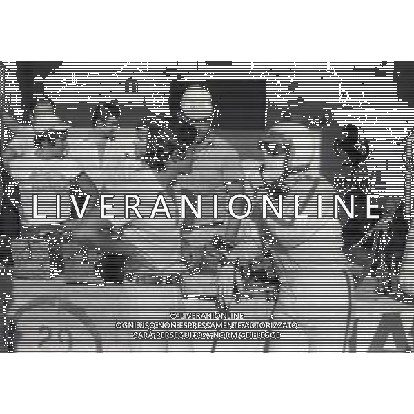 NEG-MONZA 06-09-1970 GRAN PREMIO D\'ITALIA F1 NELLA FOTO GIACOMO AGOSTINI CON CLAY REGAZZONI AG ALDO LIVERANI SAS 