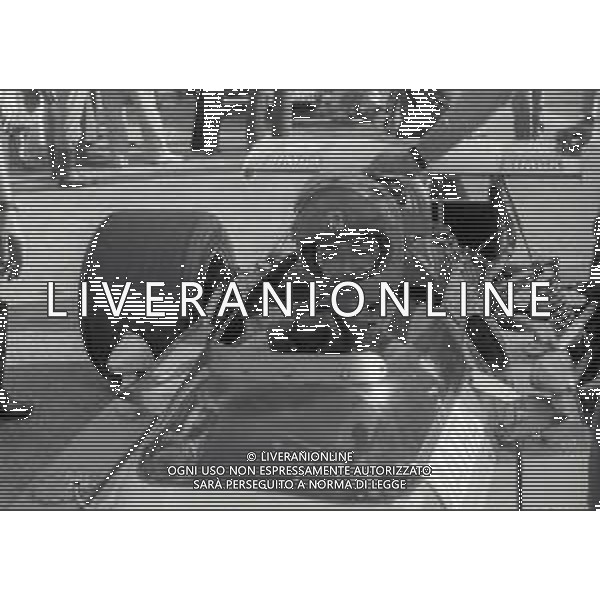 NEG-MONZA 06-09-1970 GRAN PREMIO D\'ITALIA F1 NELLA FOTO HENRI PESCAROLO AG ALDO LIVERANI SAS