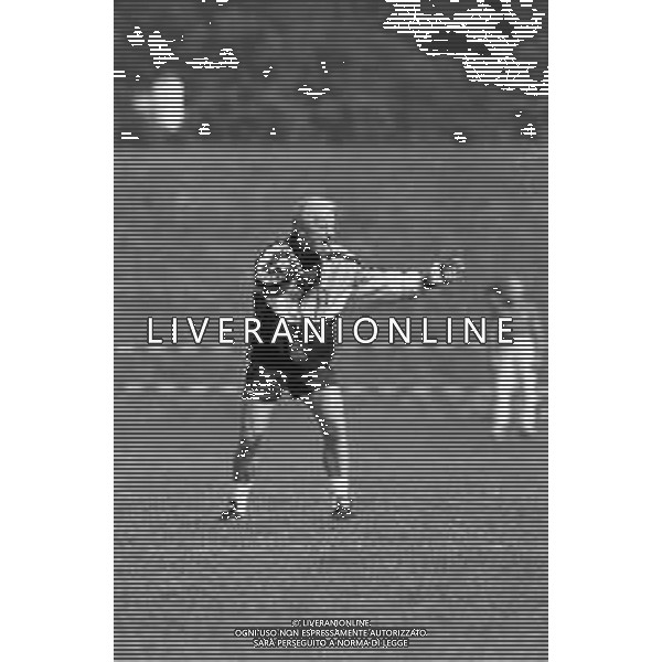 NEG- RETROSPETTIVA GIOVANNI TRAPATTONI ALLENATORE NELLA FOTO GIOVANNI TRAPATTONI JUVENTUS CALCIO NELL’ANNO 1992-1993 DURANTE L’ALLENAMENTO AG ALDO LIVERANI SAS