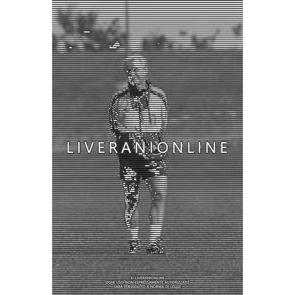 NEG- RETROSPETTIVA GIOVANNI TRAPATTONI ALLENATORE NELLA FOTO GIOVANNI TRAPATTONI JUVENTUS CALCIO NELL’ANNO 1992-1993 DURANTE L’ALLENAMENTO AG ALDO LIVERANI SAS