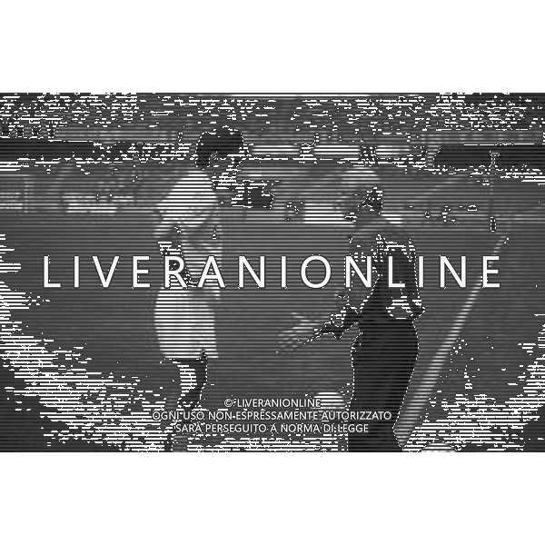 NEG- RETROSPETTIVA GIOVANNI TRAPATTONI ALLENATORE NELLA FOTO GIOVANNI TRAPATTONI JUVENTUS CALCIO NELL’ANNO 1992-1993 CON IL CALCIATORE MORENO TORRICELLI AG ALDO LIVERANI SAS