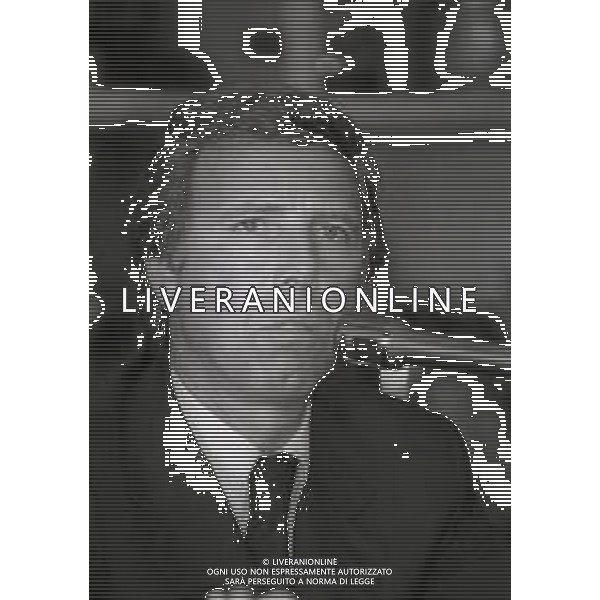 NEG-10-06-1997 COMO-PASSAGGIO DI PROPRIETA\' DEL COMO CALCIO DALLA PRESIDENZA MARIO BERETTA A ENRICO PREZIOSI NELLA FOTO ENRICO PREZIOSI NUOVO PRESIDENTE DEL COMO CALCIO AG ALDO LIVERANI SAS