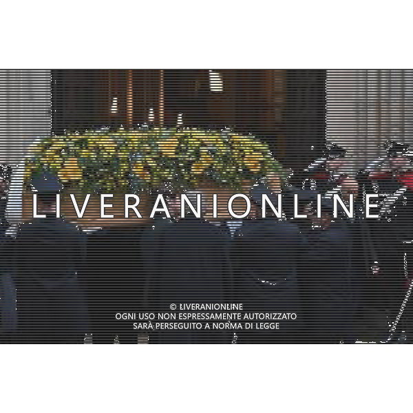 TVRG Funerale Ornella Vanoni Milano 24-11-2025 Funerale di Ornella Vanoni presso la chiesa di San Marco foto Roberto Garavaglia/Agenzia Aldo Liverani sas