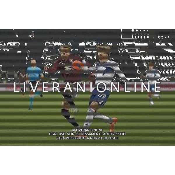 TVMV-Torino 24.11.2025 Stadio Grande Torino @Manuela Viganti/Ag. Aldo Liverani sas Torino vs Como Campionato Calcio Serie A Enilive 2025/2026 12a giornata Nella foto: marcus pedersen e jesus rodriguez ©TVMV Viganti - AGENZIA ALDO LIVERANI SAS