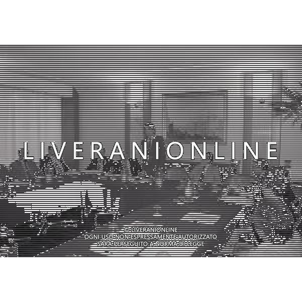 NEG-1995 MILANO IL PRESIDENTE DELL\'INTER MASSIMO MORATTI PRESIEDE UNA RIUNIONE CON GLI INTER CLUB A MILANO NELL\'ANNO 1995 AG ALDO LIVERANI SAS