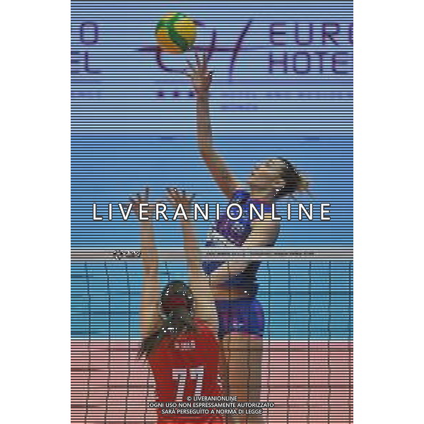 TVRG Milano vs Olympiacos nella foto Elena Pietrini (Vero Volley Milano) Monza 26-11-2025 Opiquad Arena Numia Vero Volley Milano vs Olympiacos Pireo CEV Champions League - Pool C 1a giornata foto Roberto Garavaglia/Agenzia Aldo Liverani sas