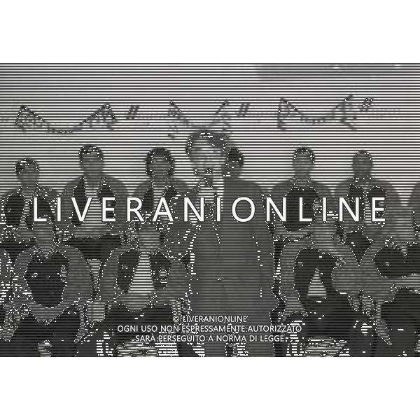 NEG--1995-1996 MILANO RADUNO INTER ALL\'HARBOUR CLUB NELLA FOTO MASSIMO MORATTI AG ALDO LIVERNI SAS