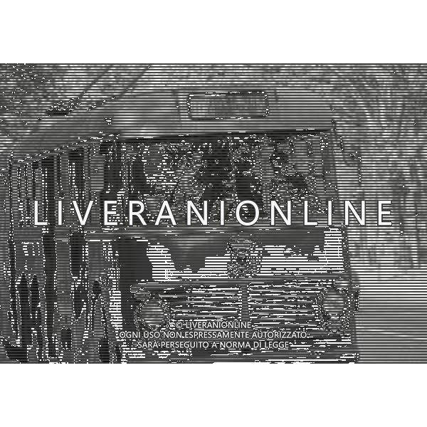 NEG- FILOBUS ATM MILANO ANNO 1974 AG ALDO LIVERANI SAS