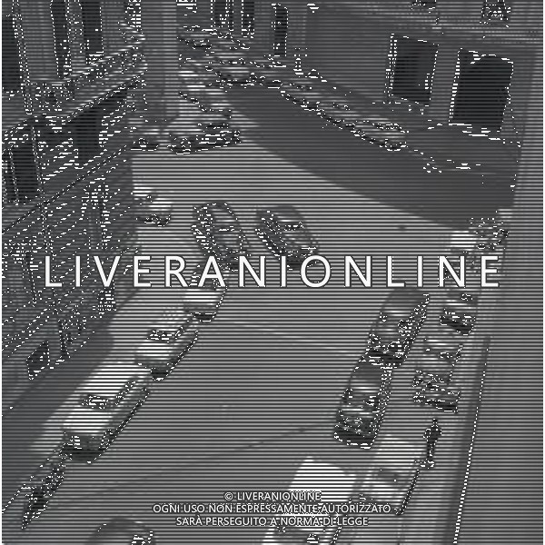 NEG-1950 ROMA VIA VENETO E VIA PIEMONTE FOTO SANDRO VESPASI9ANI-AG ALDO LIVERANI SAS